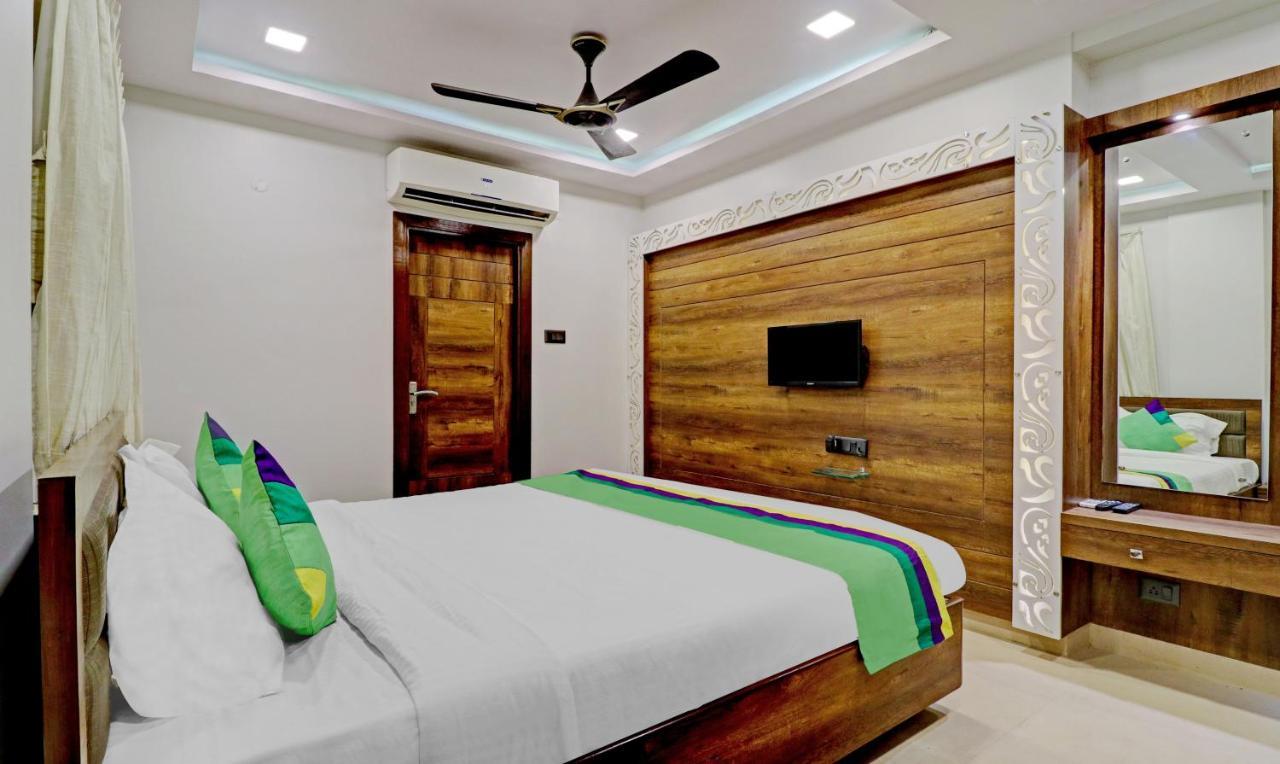 Treebo Orion Sapphire, Beck Bagan Hotel Колката Екстериор снимка