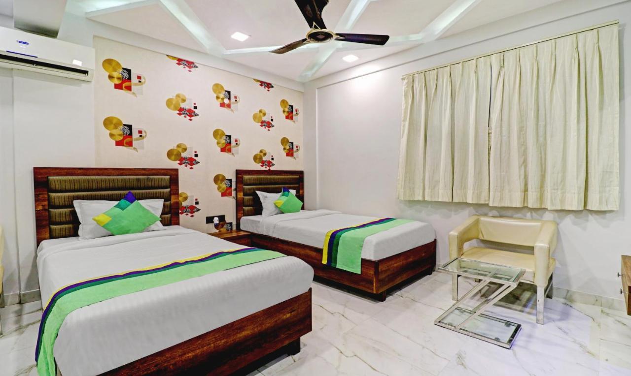 Treebo Orion Sapphire, Beck Bagan Hotel Колката Екстериор снимка