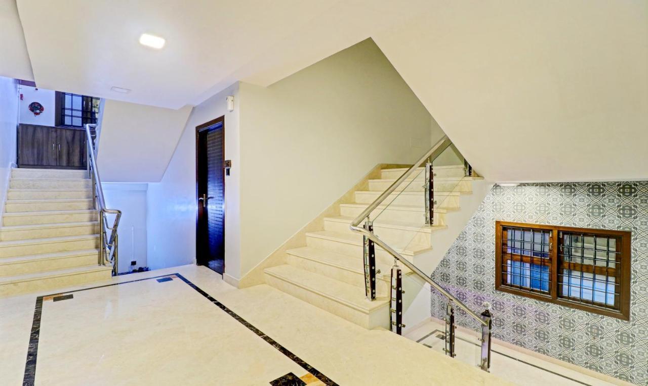 Treebo Orion Sapphire, Beck Bagan Hotel Колката Екстериор снимка