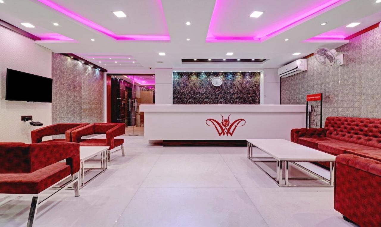 Treebo Orion Sapphire, Beck Bagan Hotel Колката Екстериор снимка